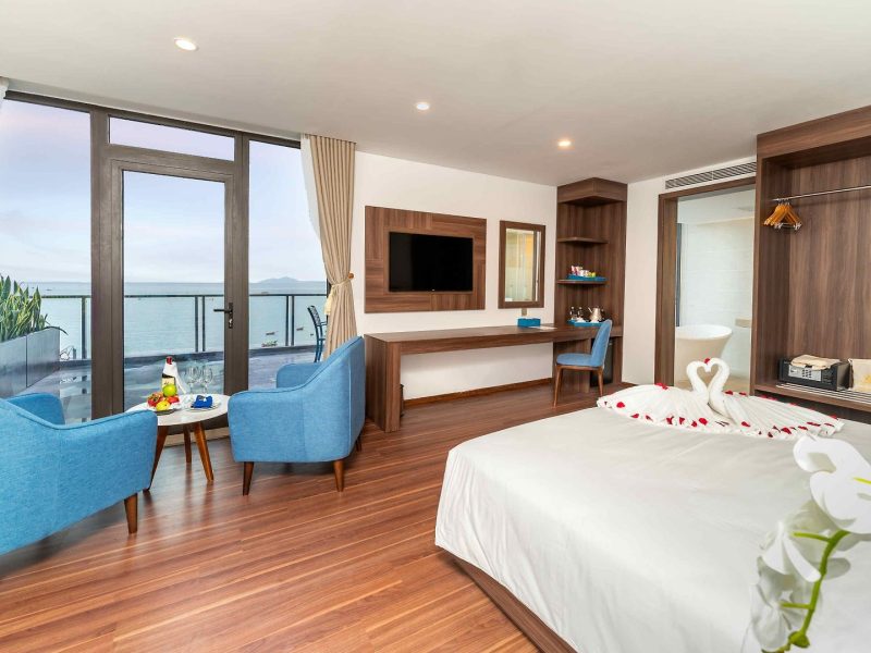 Honeymoon Suite Ocean View